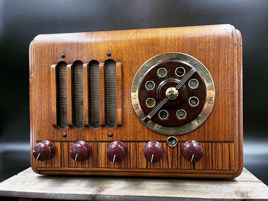 2022 Fender- Princeton AA964 Radio Amp 2022 Fender- Princeton AA964 Radio Amp